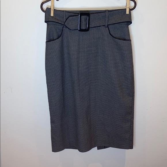 TOBIAS Skirt with Belt - Picture 3 of 10